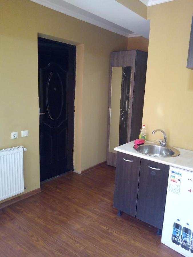 Vake-House Hotel Tbilisi Bagian luar foto