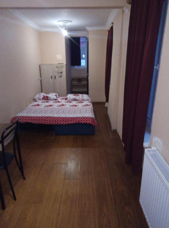 Vake-House Hotel Tbilisi Bagian luar foto