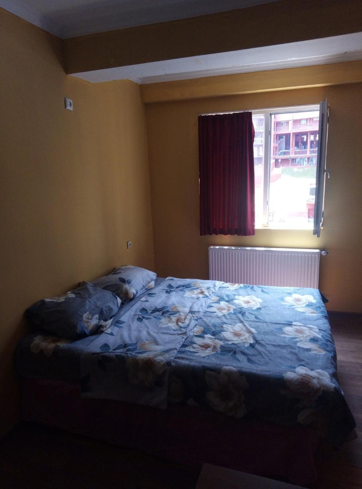 Vake-House Hotel Tbilisi Bagian luar foto